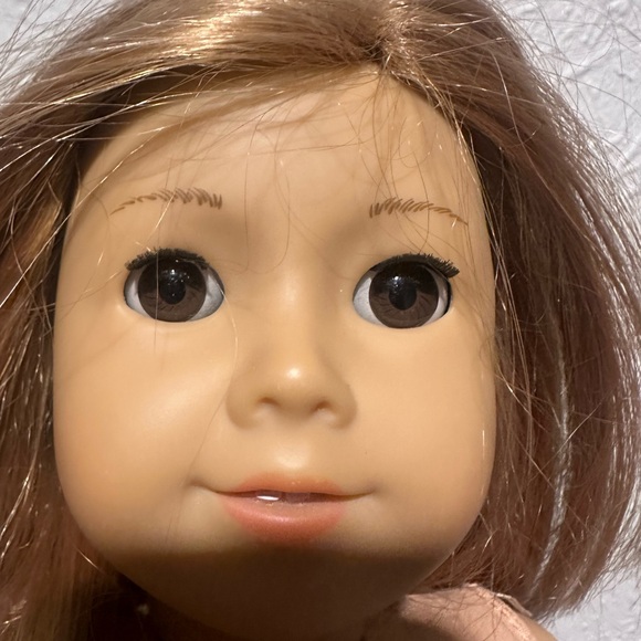 American Girl Doll with Golden Brown Hair and Brown Eyes - Picture 14 of 14